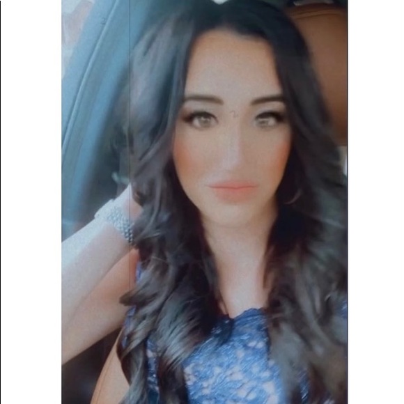 Meet your Posher, Paige - Picture 1 of 1